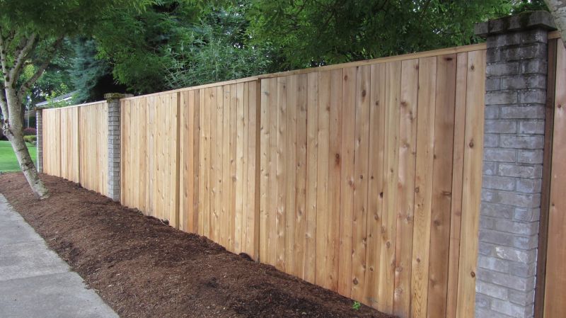 Cedar Fence Replacement in Pearland, TX