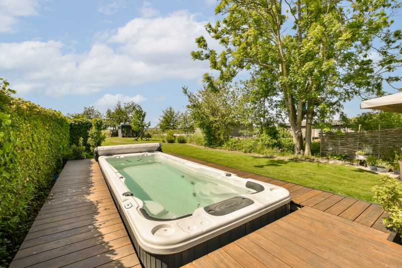 Hot Tub Deck Installation in Stamford, CT