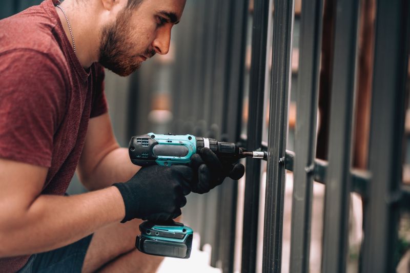 Metal Fence Construction in Grand Rapids, MI
