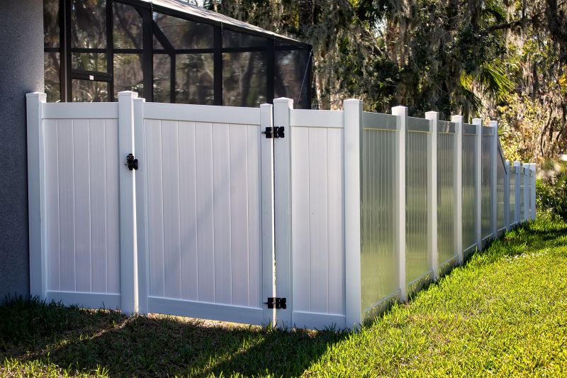 Pvc Privacy Fence Installation in Pearland, TX
