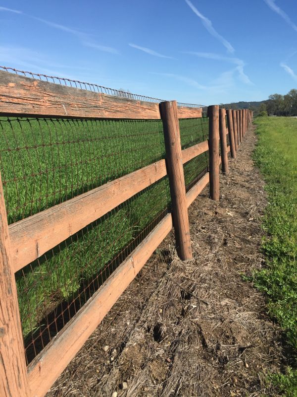 Ranch Fence Construction in Roseville, CA
